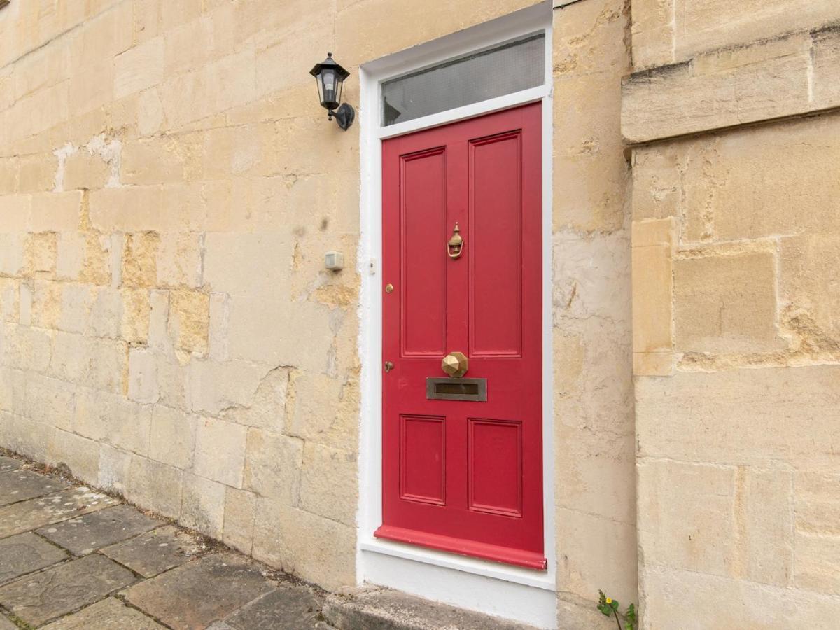 Pass The Keys Stylish 2 Bed Central Bath Apartment With Parking Exteriér fotografie