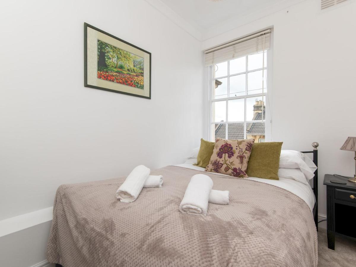 Pass The Keys Stylish 2 Bed Central Bath Apartment With Parking Exteriér fotografie